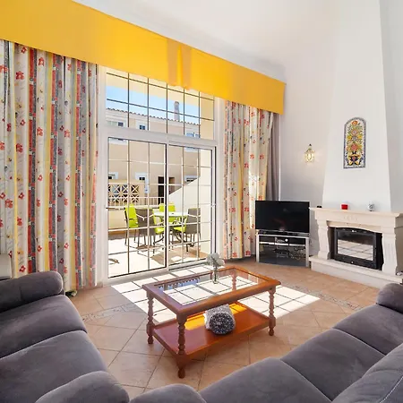 Vila Ponta Grande - Coral Albufeira