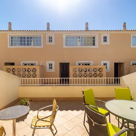 Ponta Grande - Coral Willa *