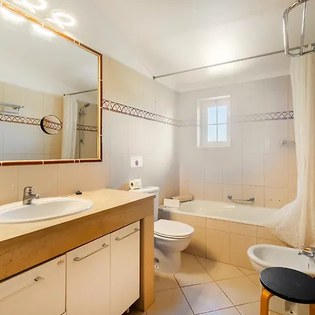 Ponta Grande - Coral Willa *